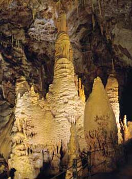 grotte_de_dargilan